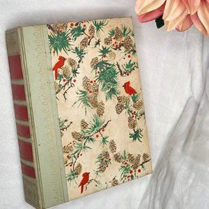📚 Vintage Décor Book/ Novel